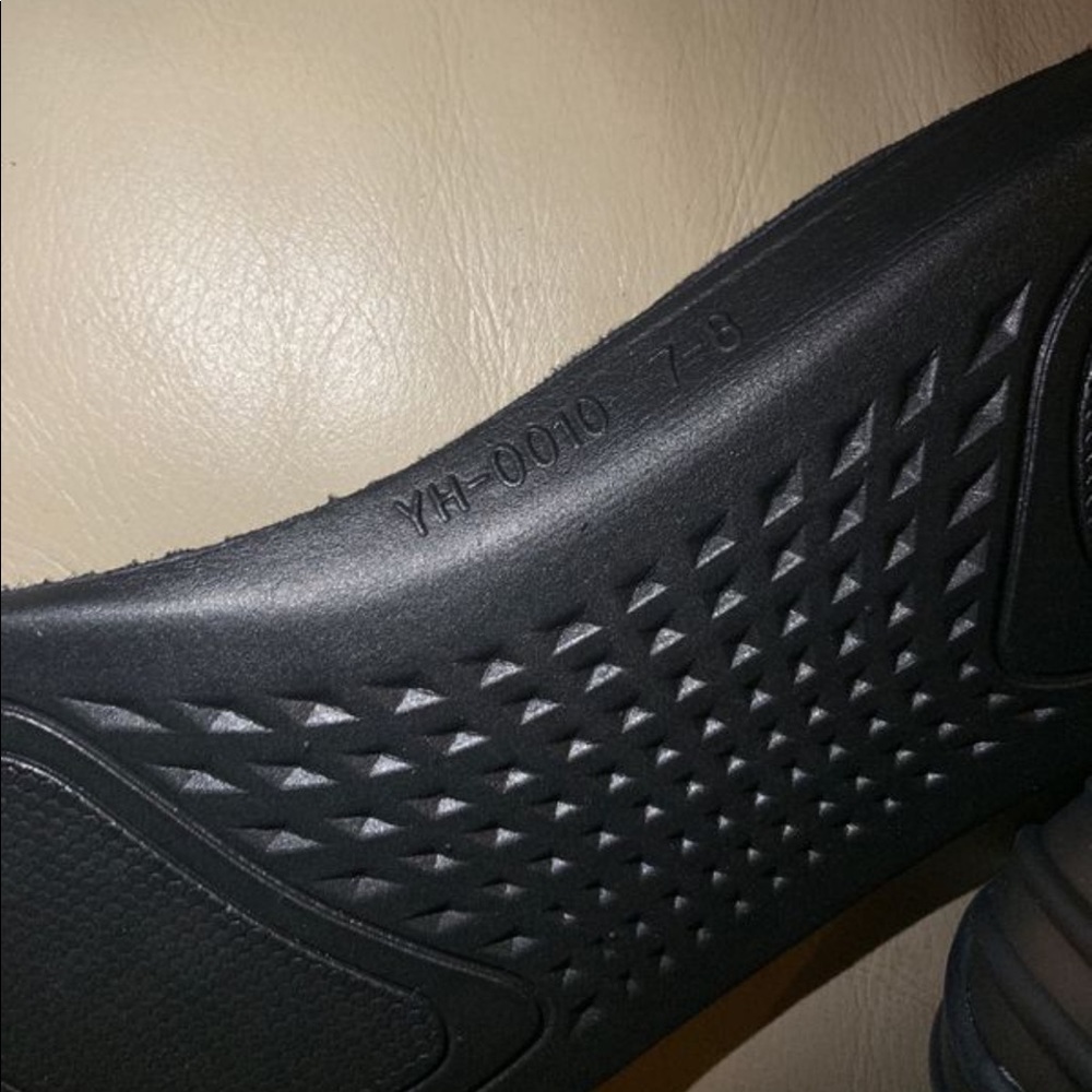 REFLECTIVE YEEZYS - Picture 6 of 8